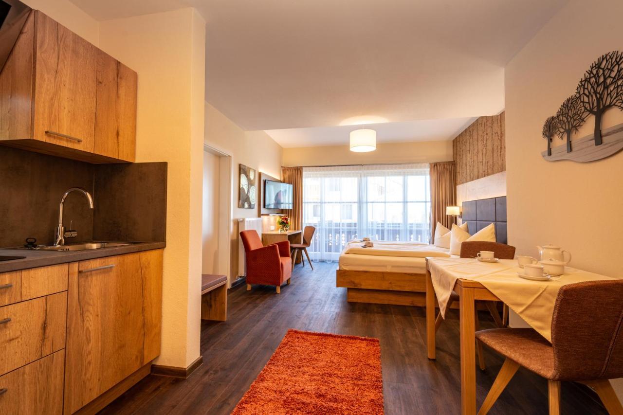 Boutique Hotel Angerer Murnau am Staffelsee Eksteriør billede